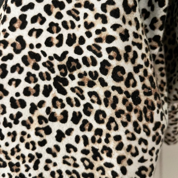 Avenue, 26/28, Knit to Fit. Brown/Black Animal Print. - Picture 3 of 3